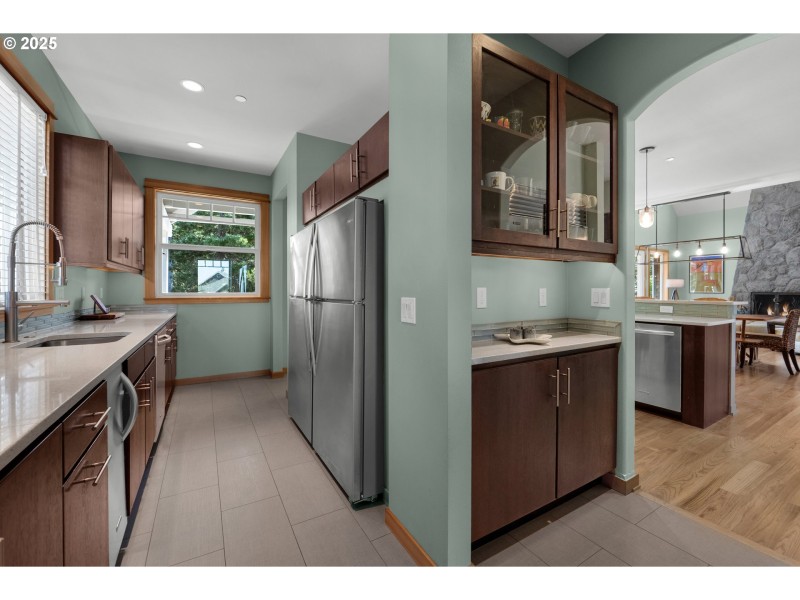 Butler's Pantry