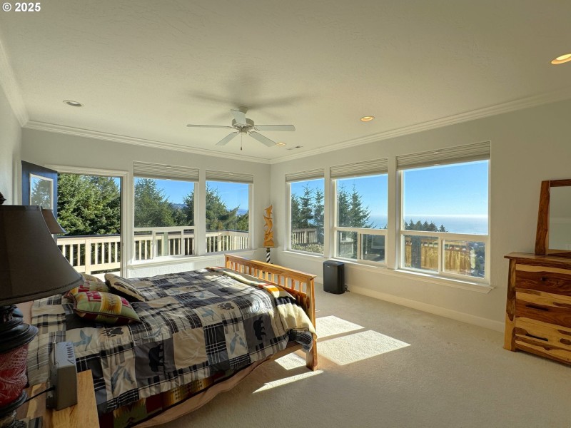 Bedroom, Owner's Suite