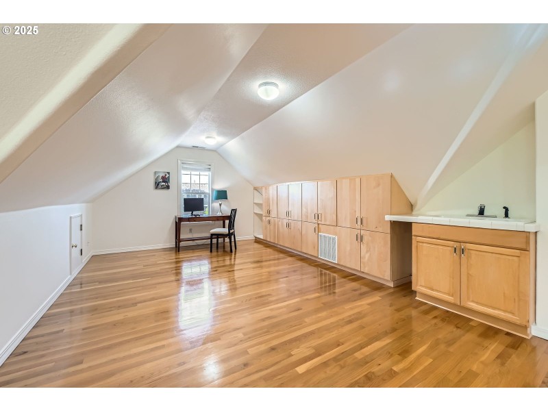 Bonus Room