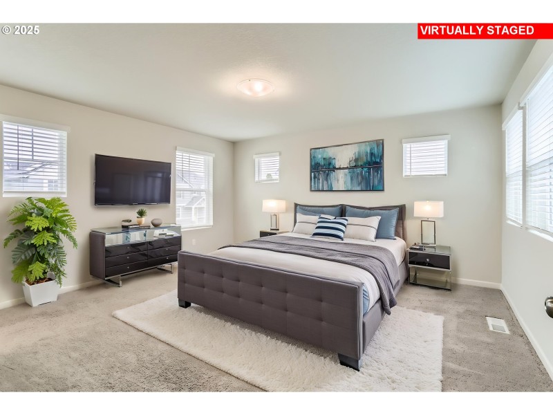 Bedroom, Primary