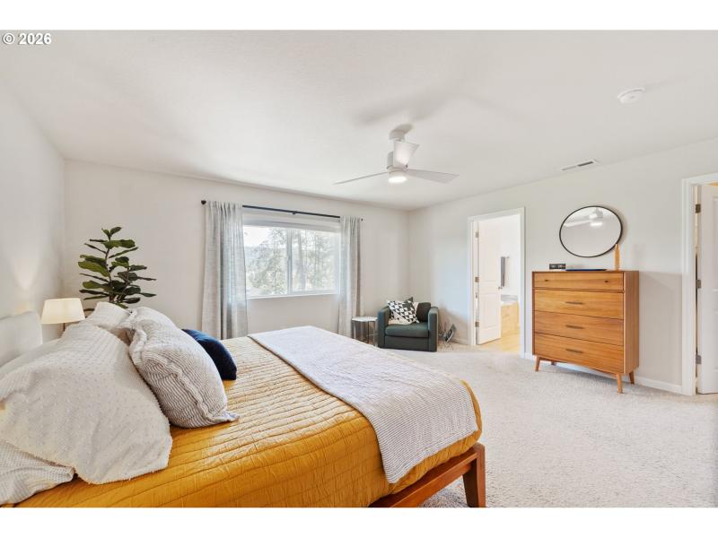 Bedroom, Owner's Suite