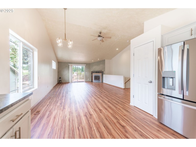 Living Room/Dining Room