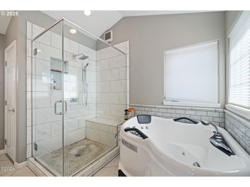 Bathroom, Attached
