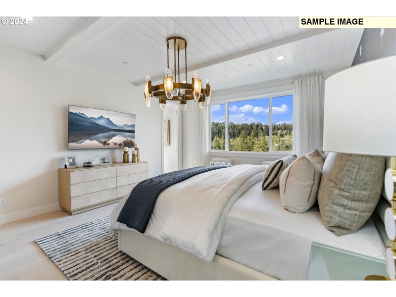 Bedroom, Owner's Suite