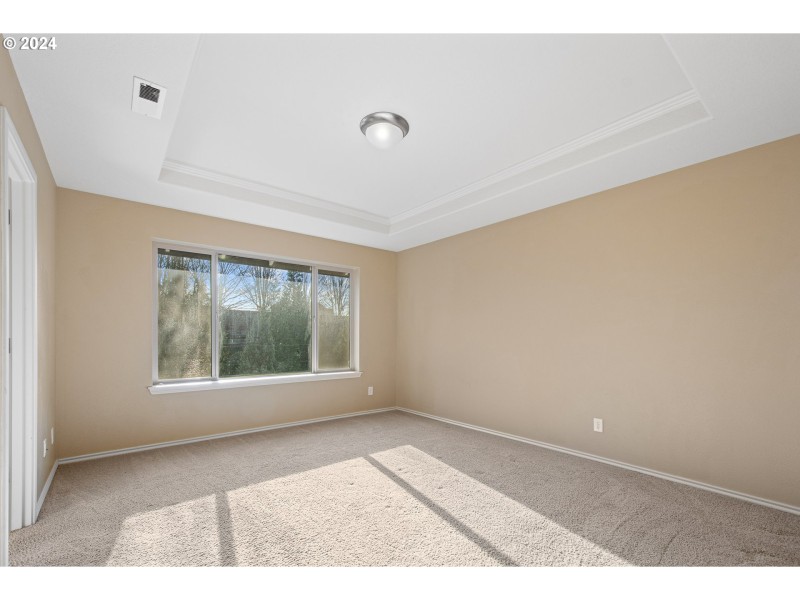 Bedroom, Primary