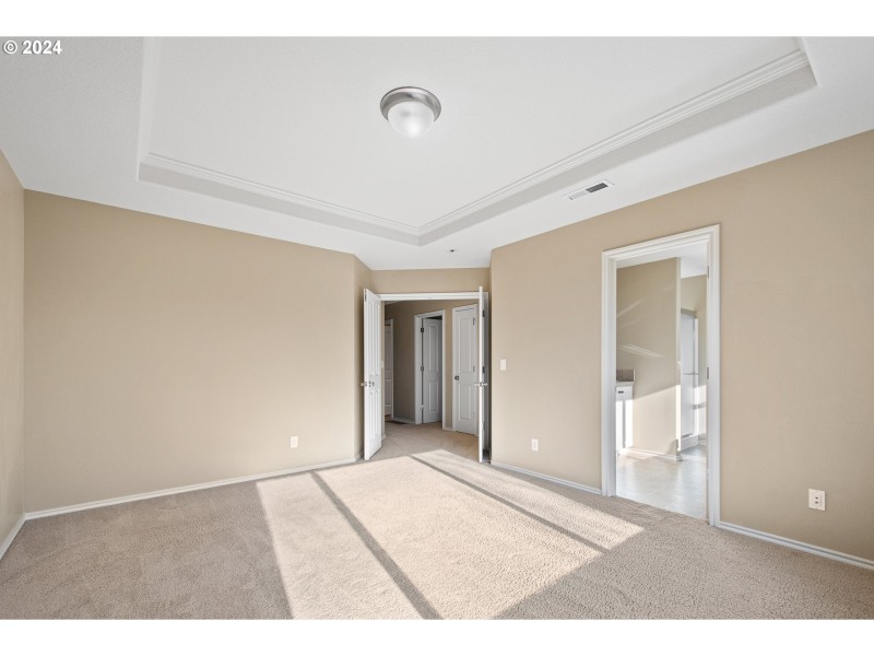 Bedroom, Owner's Suite