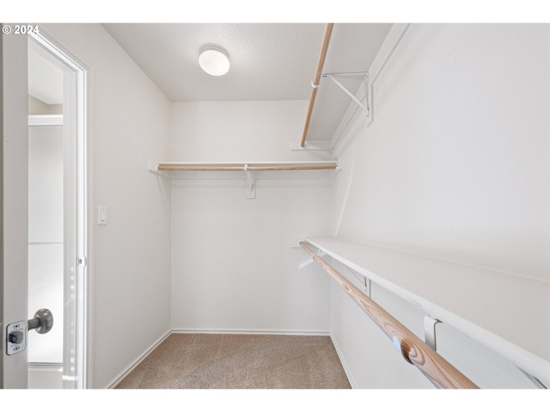 Bedroom, Owner's Suite