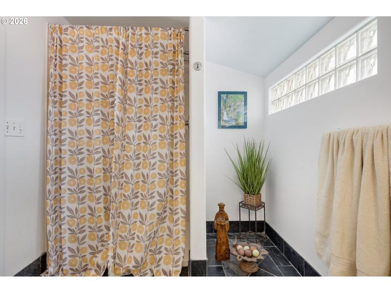 Owner's Suite Bathroom