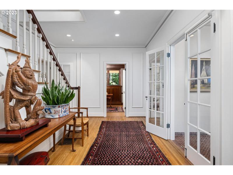 Entrance/Foyer