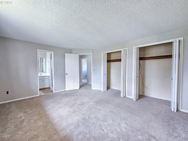 Bedroom, Owner's Suite