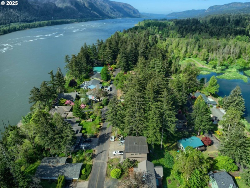 Community Amenities