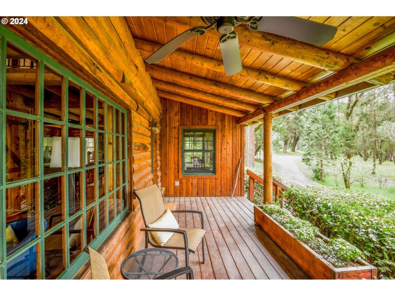 Guest Quarters