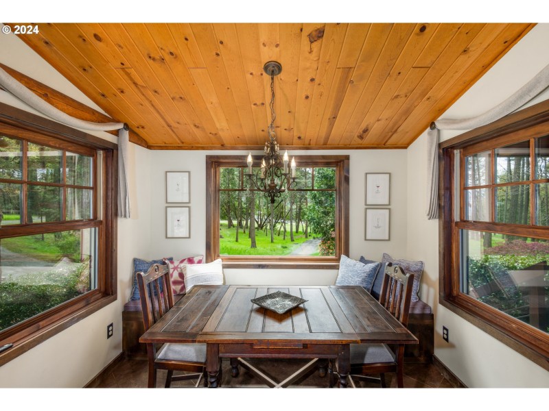 Guest Quarters