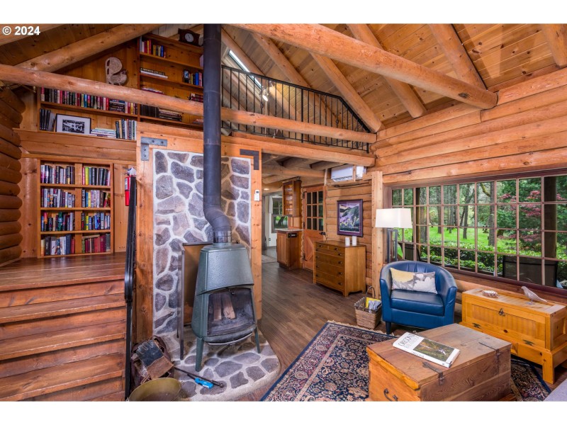 Guest Quarters