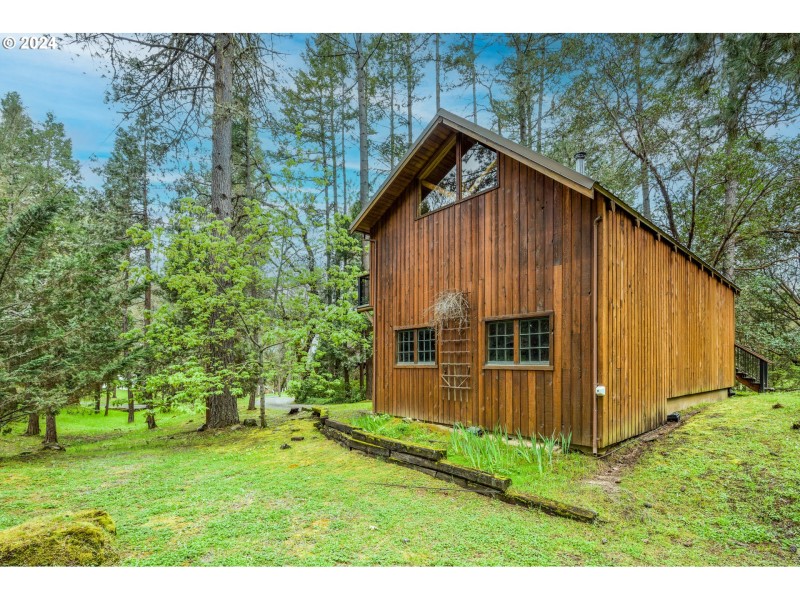 Guest Quarters