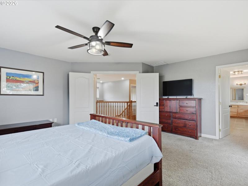 Bedroom, Owner's Suite