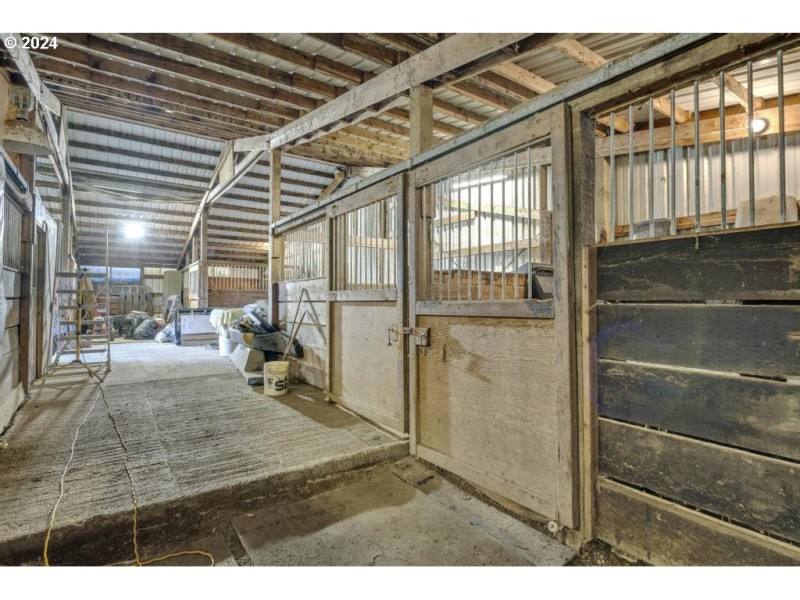 Stable