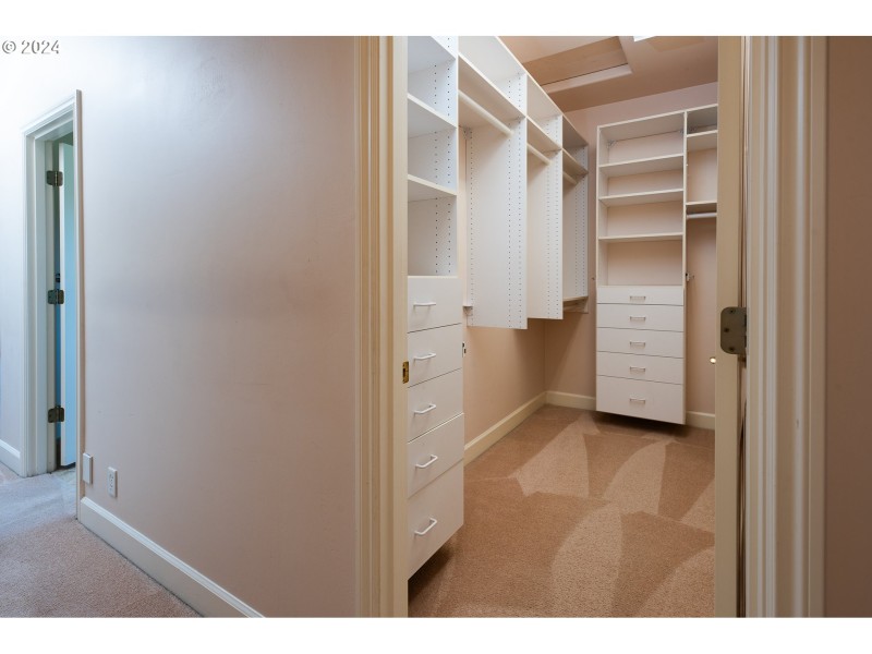 Bedroom, Owner's Suite