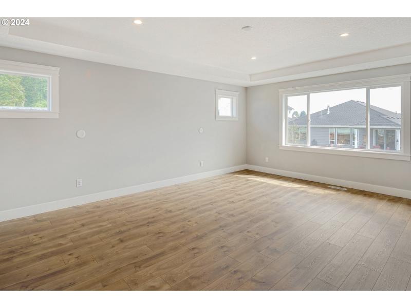 Bedroom, Owner's Suite