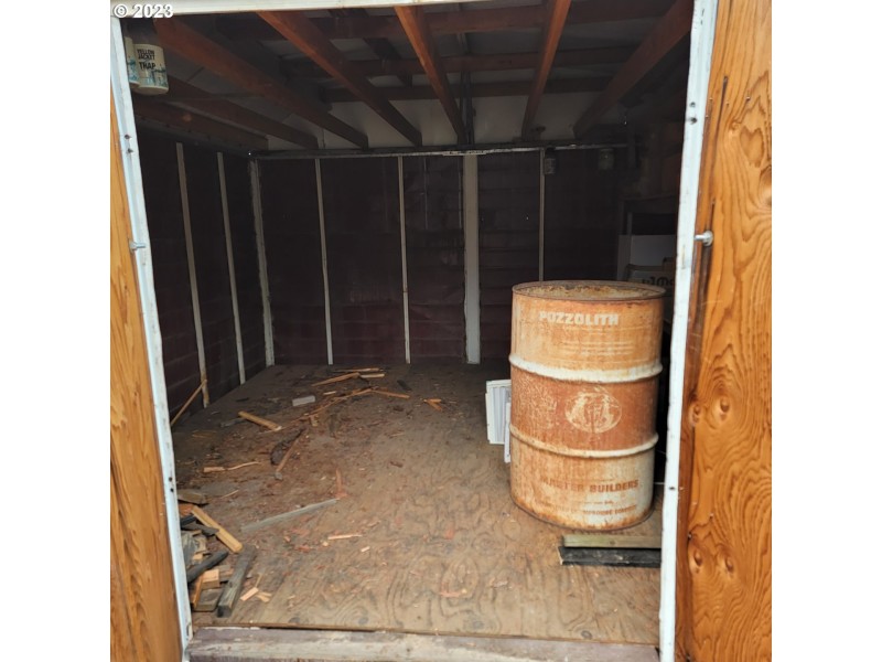Shed