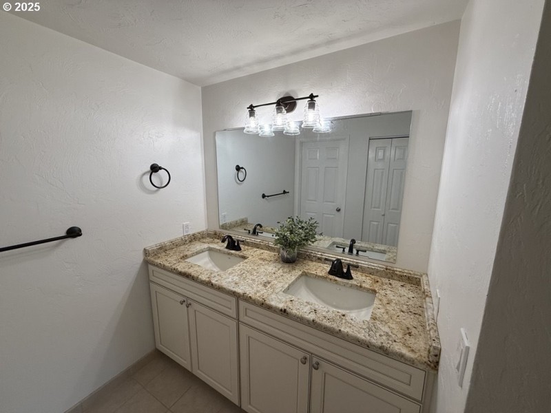 Bathroom, Attached