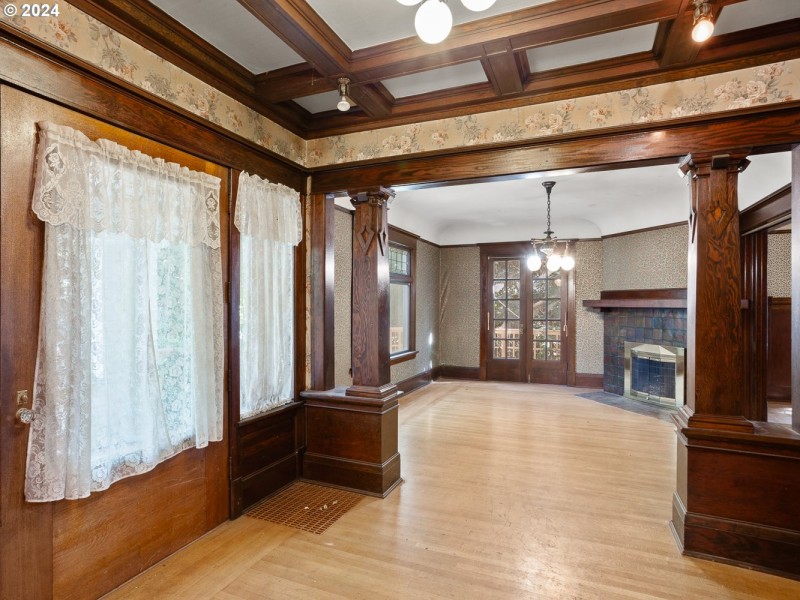 Entrance/Foyer