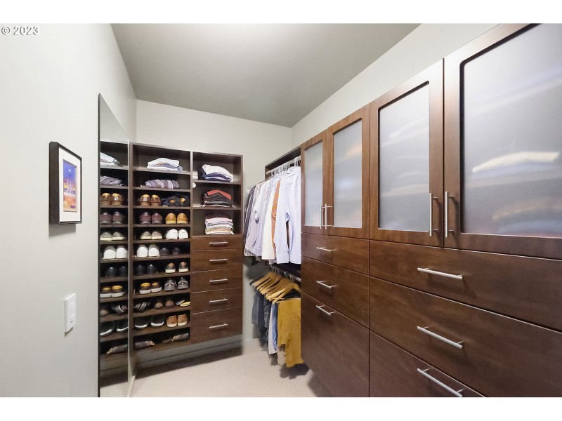 Bedroom, Owner's Suite