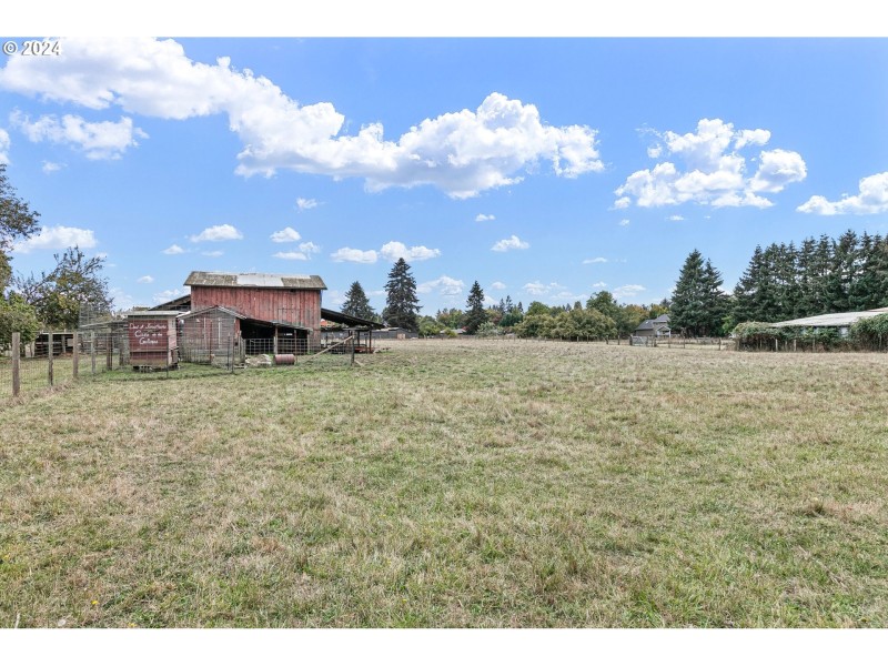 Barn