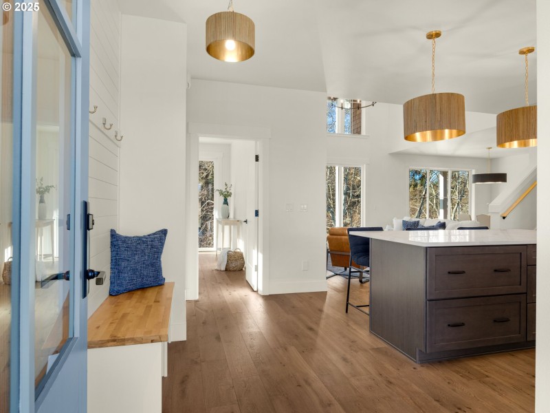 Entrance/Foyer