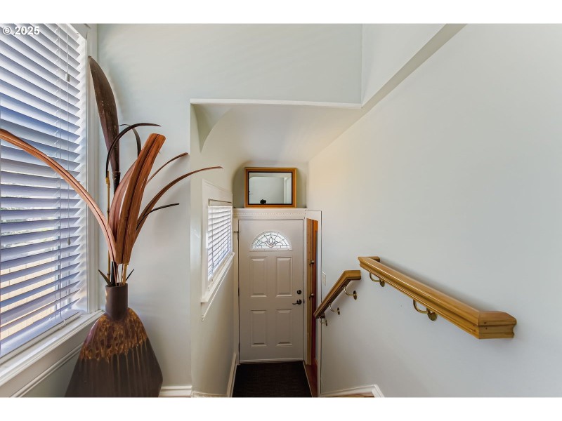 Entrance/Foyer