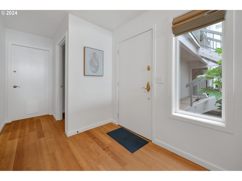 Entrance/Foyer