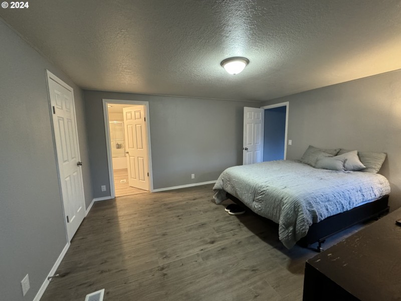 Bedroom, Owner's Suite