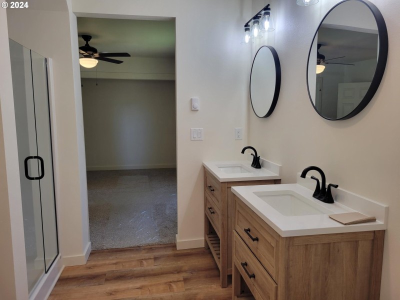 Owner's Suite Bathroom