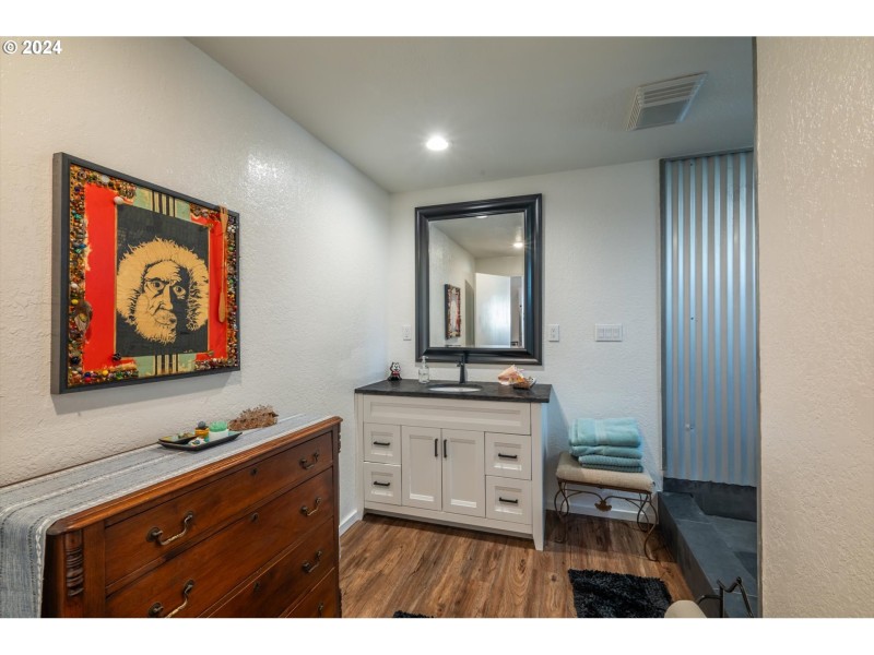 Attached Bathroom #1