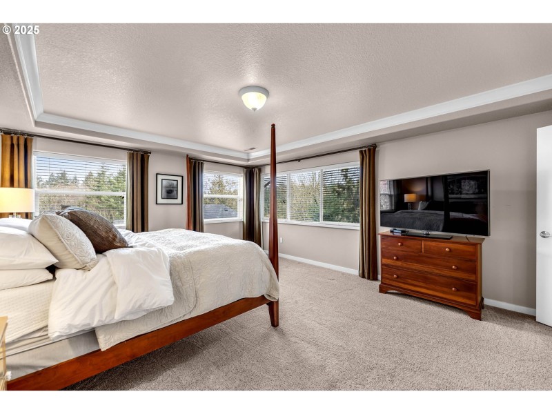 Bedroom, Primary