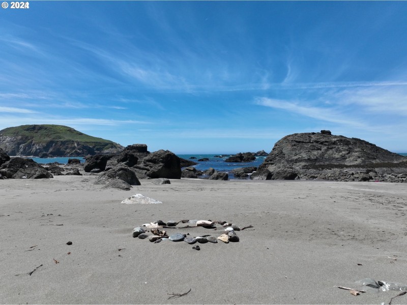Beach Access Deeded