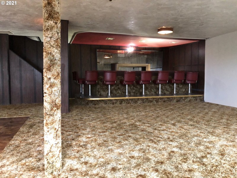 Wet Bar