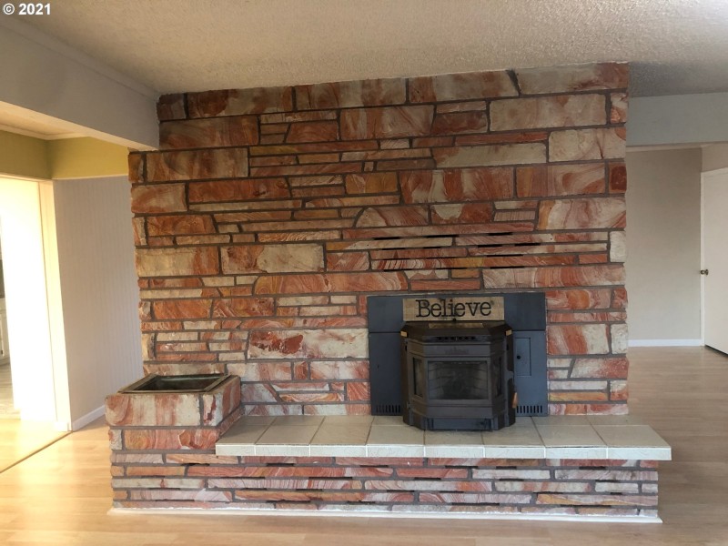 Fireplace Pellet Stove