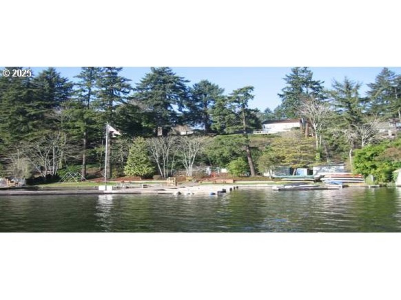 Lake Access