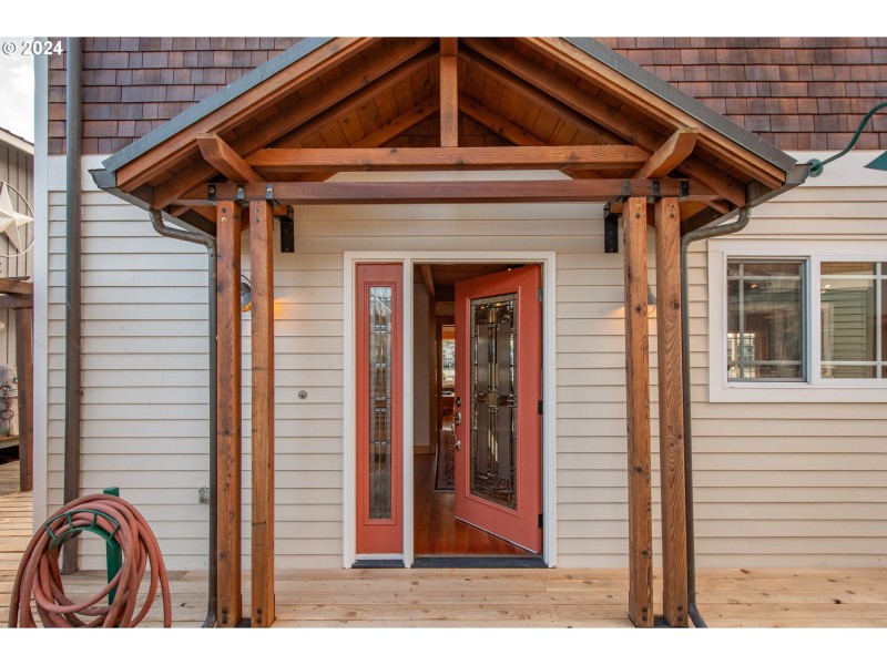 Entrance/Foyer
