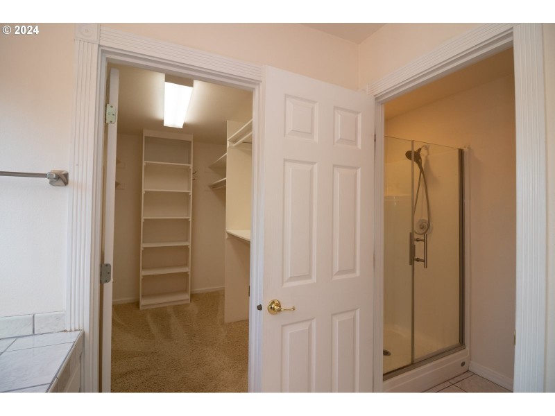Bathroom, Attached