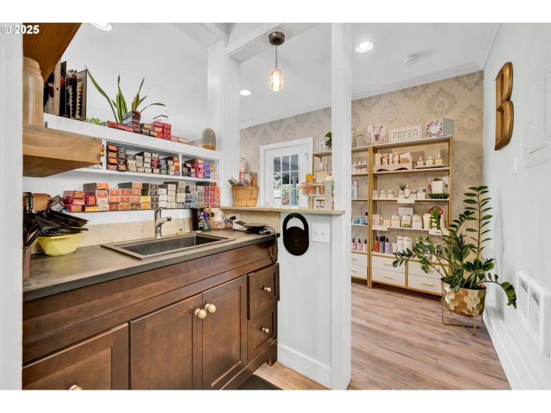 Shop
