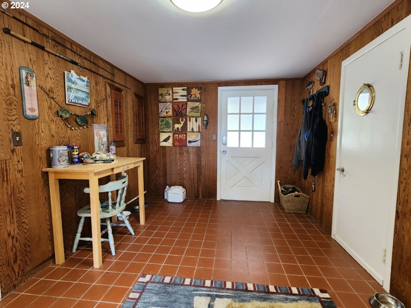 Mud Room