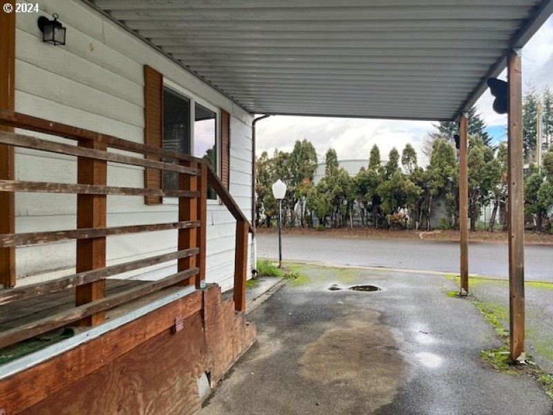 Carport