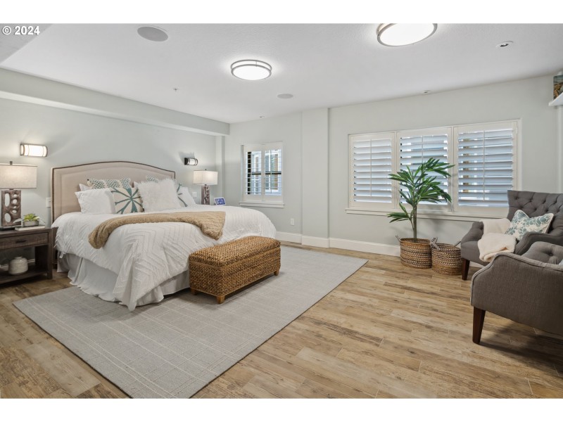 Bedroom, Owner's Suite
