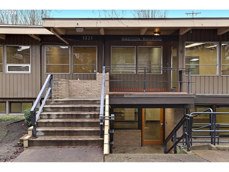 Entrance/Foyer