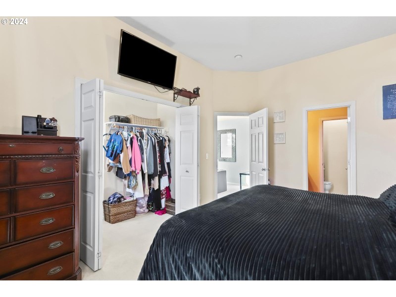 Owner's Suite Bedroom