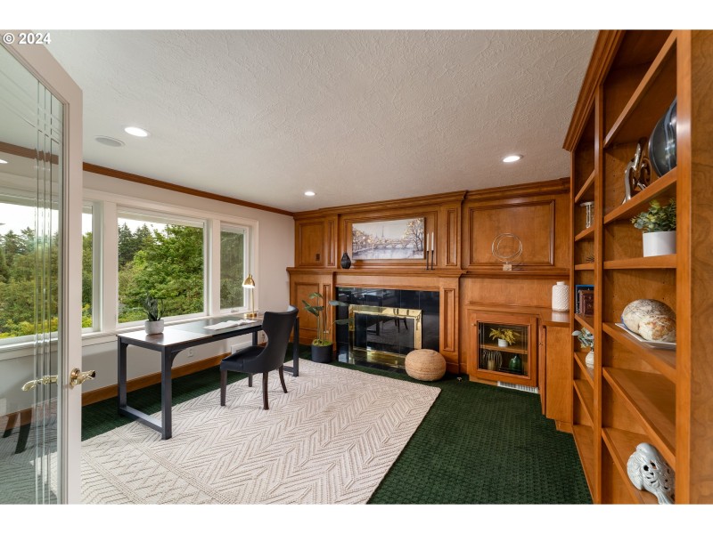 Den/Office