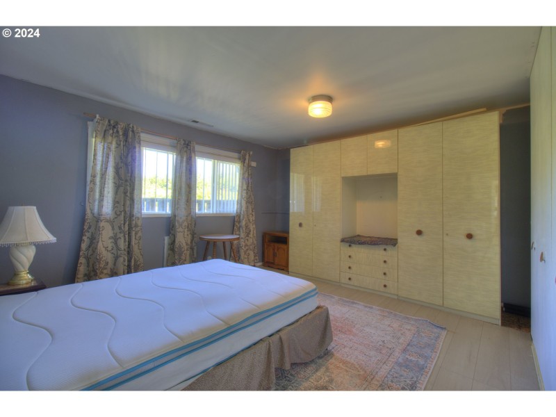 Guest Quarters