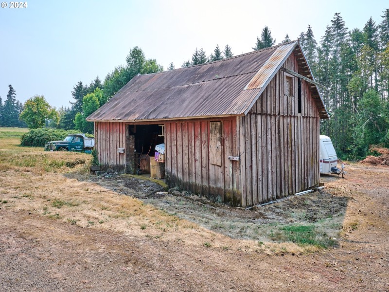 Barn